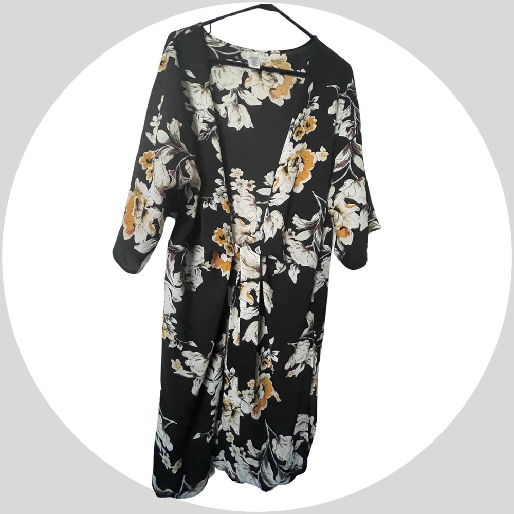 Floral Cover Kimono